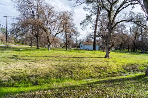 9397 Placer Rd, Redding, CA 96001 photo 3