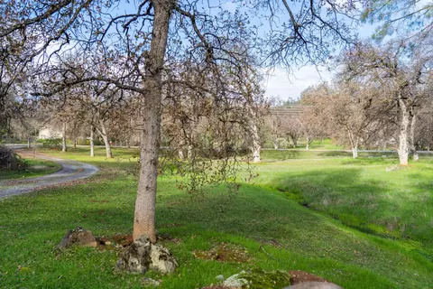 9397 Placer Rd, Redding, CA 96001 photo 8