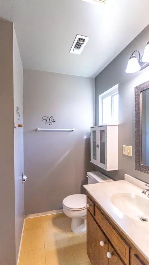 1792 Cameo Ct, Redding, CA 96002 photo 15
