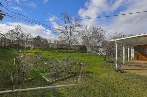 1562 Hemlock Ave, Anderson, CA 96007 photo 23