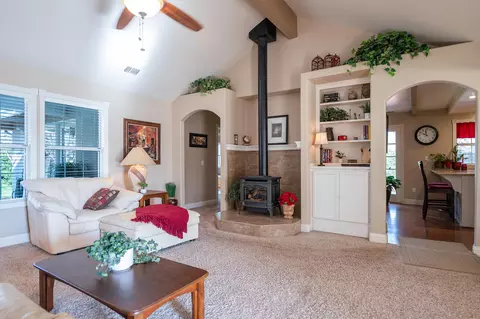 12634 Glide Way, Redding, CA 96003 photo 7