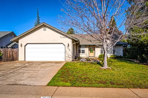 3018 Wandsworth Dr, Shasta Lake, CA 96019
