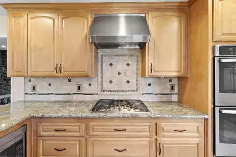 6000 Bourbon Ln, Anderson, CA 96007 photo 12