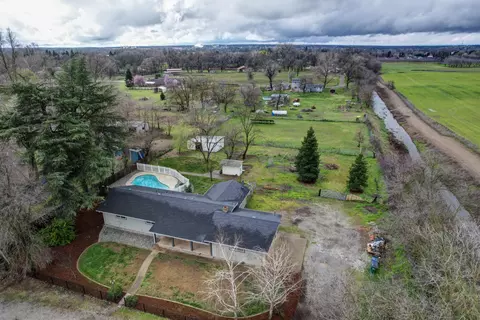 6000 Bourbon Ln, Anderson, CA 96007 photo 32