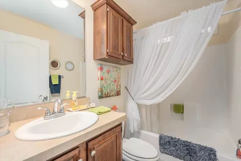 124 Casa Grande Dr, Red Bluff, CA 96080 photo 18