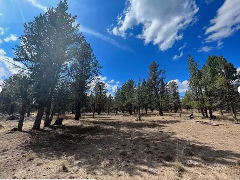 000 Goose Loop, Alturas, CA 96101