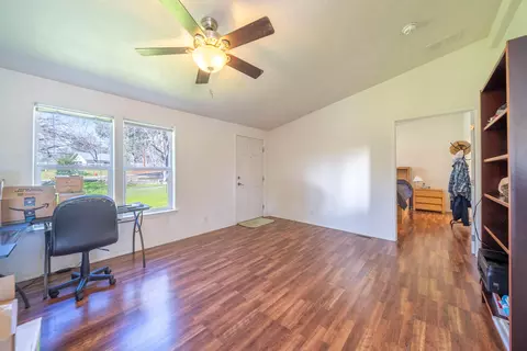 9021 Chaparral Dr, Redding, CA 96001 photo 3
