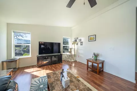 9021 Chaparral Dr, Redding, CA 96001 photo 4