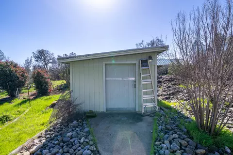9021 Chaparral Dr, Redding, CA 96001 photo 24