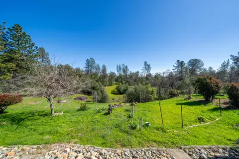 9021 Chaparral Dr, Redding, CA 96001 photo 23