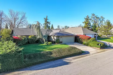 View/Area - 3885 Rushmore Dr, Redding, CA 96001 photo 1 of 6