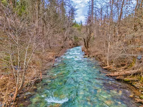 View/Area - 22217 Saylor Rd, Lakehead, CA 96051 photo 7 of 9
