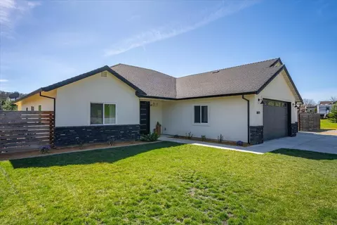 18871 Drake Rd, Red Bluff, CA 96080 photo 2