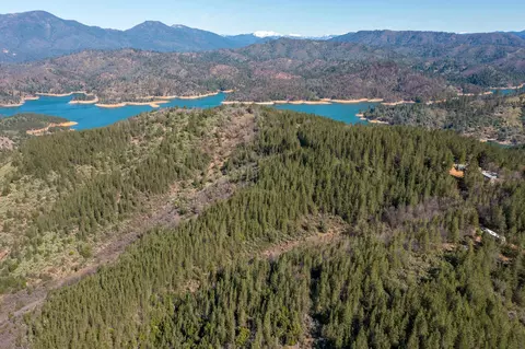 0 Solid Rock Rd, Bella Vista, CA 96003