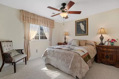 Bedroom - 3336 Bardick Rd, Anderson, CA 96007 photo 2 of 2