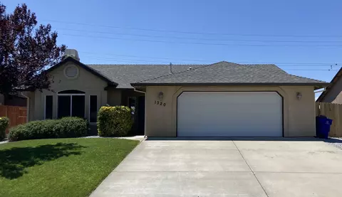 1320 Donita Dr, Red Bluff, CA 96080