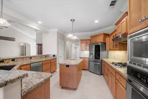 595 Fair Hill Dr, Redding, CA 96003 photo 8