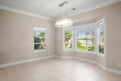 595 Fair Hill Dr, Redding, CA 96003 photo 9