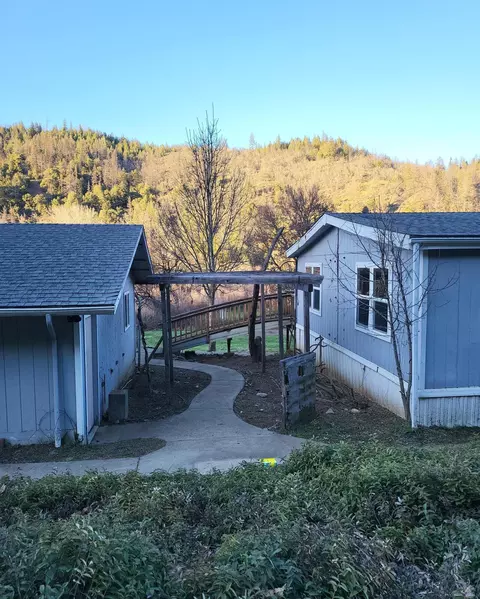 59911 Ca-299, Lewiston, CA 96052 photo 5