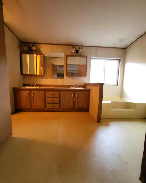 59911 Ca-299, Lewiston, CA 96052 photo 14