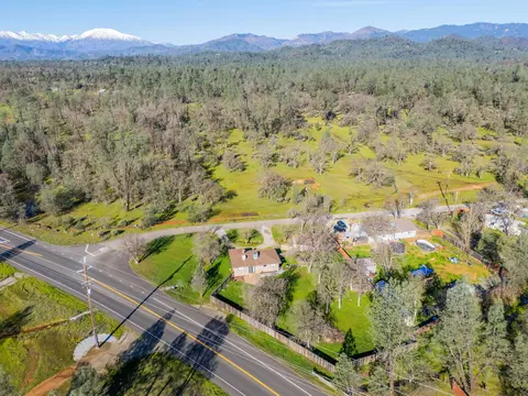 12161 Randolph Rd, Redding, CA 96003 photo 37