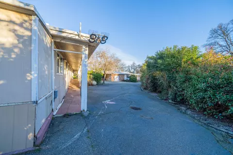 19366 Flintstone Rd, Redding, CA 96003 photo 42