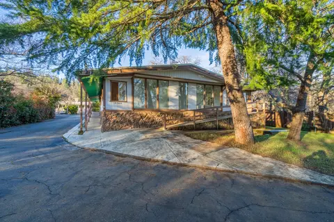 19366 Flintstone Rd, Redding, CA 96003 photo 3
