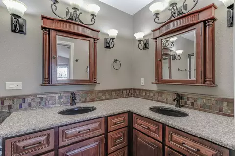 2819 Dawnridge Dr, Redding, CA 96001 photo 29