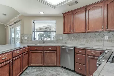 2819 Dawnridge Dr, Redding, CA 96001 photo 14
