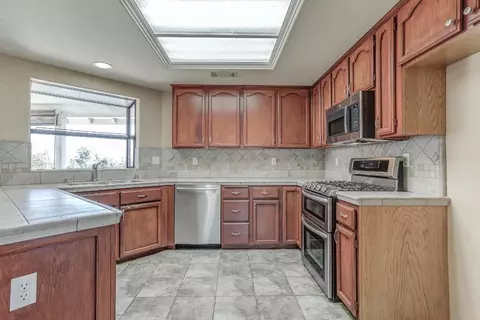 2819 Dawnridge Dr, Redding, CA 96001 photo 12