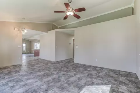 2819 Dawnridge Dr, Redding, CA 96001 photo 7