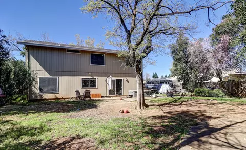 4241 Pasatiempo Ct, Redding, CA 96002 photo 33