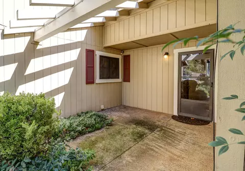 4241 Pasatiempo Ct, Redding, CA 96002 photo 5