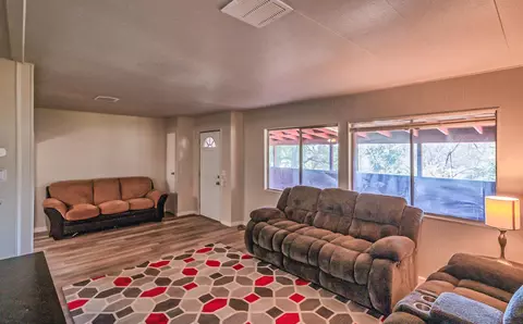14329 Moss Dr, Redding, CA 96003 photo 4