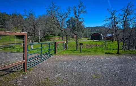 14329 Moss Dr, Redding, CA 96003 photo 57