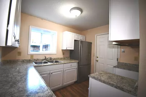 Kitchen - 37466 Oak View St, Burney, CA 96013 photo 1 of 2