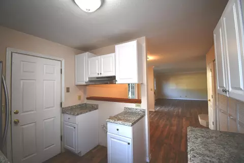 Kitchen - 37466 Oak View St, Burney, CA 96013 photo 2 of 2