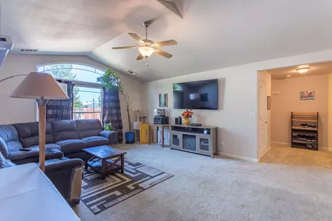 Other - 1112 River Ridge Dr, Redding, CA 96003 photo 1 of 4