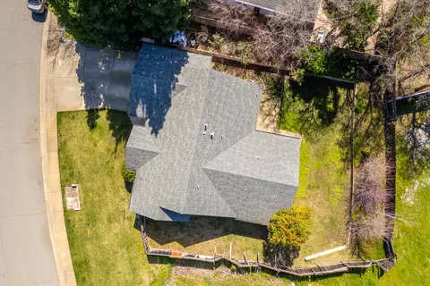 View/Area - 1112 River Ridge Dr, Redding, CA 96003 photo 2 of 2