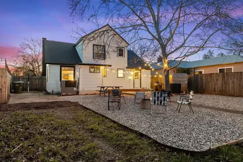 Exterior - 2095 Canal Dr, Redding, CA 96001 photo 5 of 7