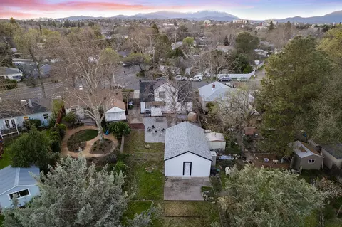 View/Area - 2095 Canal Dr, Redding, CA 96001 photo 3 of 3