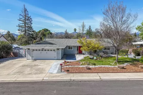 3365 Sherman Way, Redding, CA 96003 photo 2
