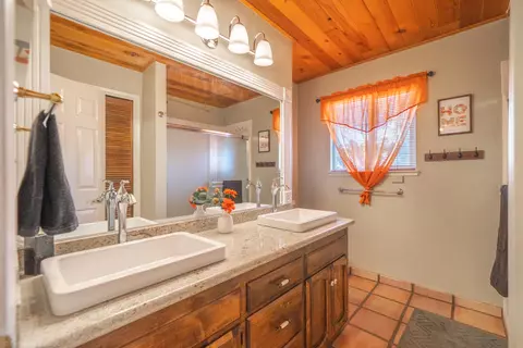 3365 Sherman Way, Redding, CA 96003 photo 39