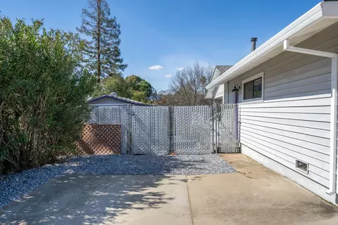 3365 Sherman Way, Redding, CA 96003 photo 62