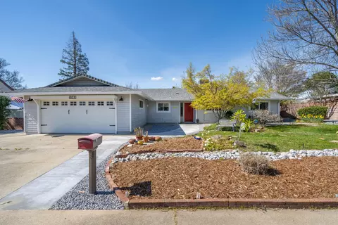 3365 Sherman Way, Redding, CA 96003