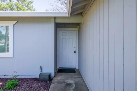 Other - 1051 Oakmont Dr, Redding, CA 96003 photo 1 of 11