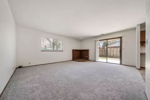 Other - 1051 Oakmont Dr, Redding, CA 96003 photo 2 of 11