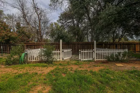 20577 Sunset Ln, Redding, CA 96002 photo 42