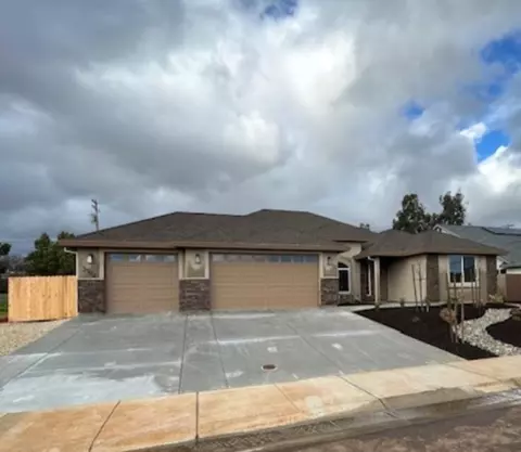 3502 Federer Pkwy, Redding, CA 96002