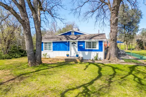Exterior - 20274 Old Alturas Rd, Redding, CA 96003 photo 6 of 7